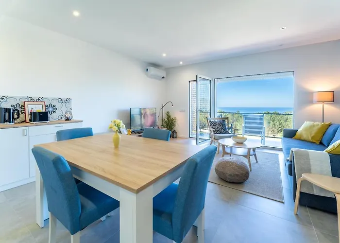 Apartment T2 Atlantico